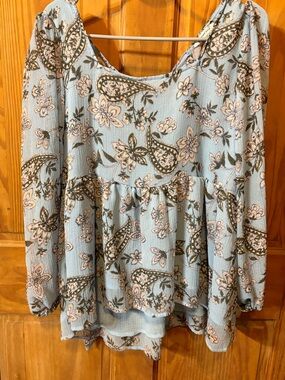 American Eagle Outfitters Light Blue Floral Paisley Tunic